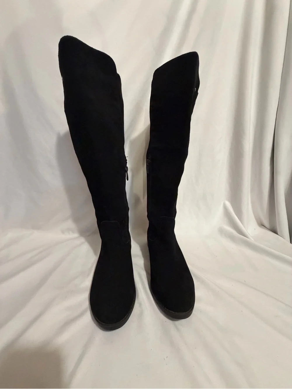 Very Volatile Black Knee High Riding Boots Women’s 8M